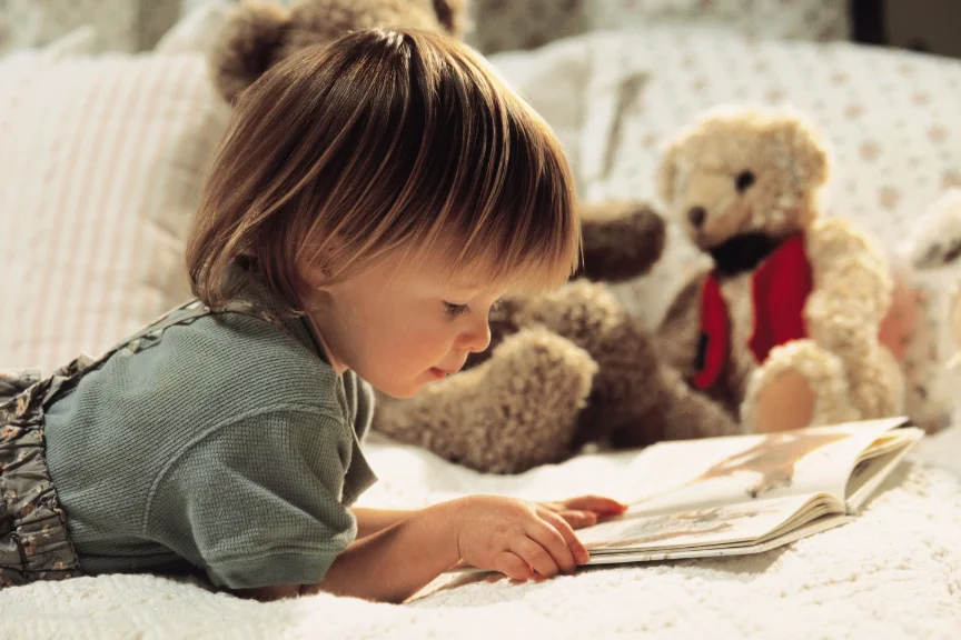 board games helping young child to read